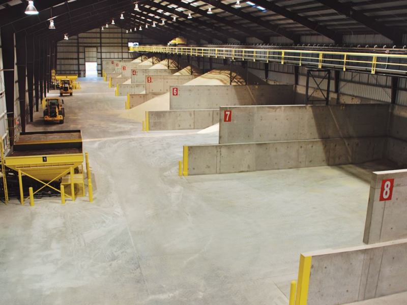 Система рельсовых разгрузочных конвейеров