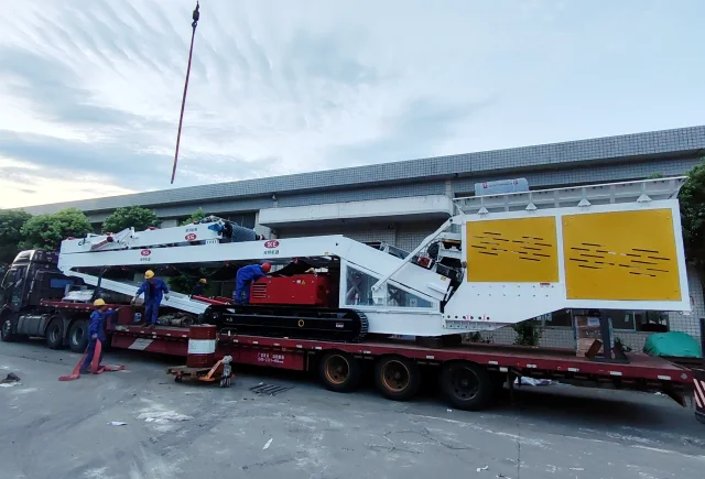 mobile hopper feeder