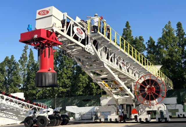 Судопогрузчик на рельсовом ходу